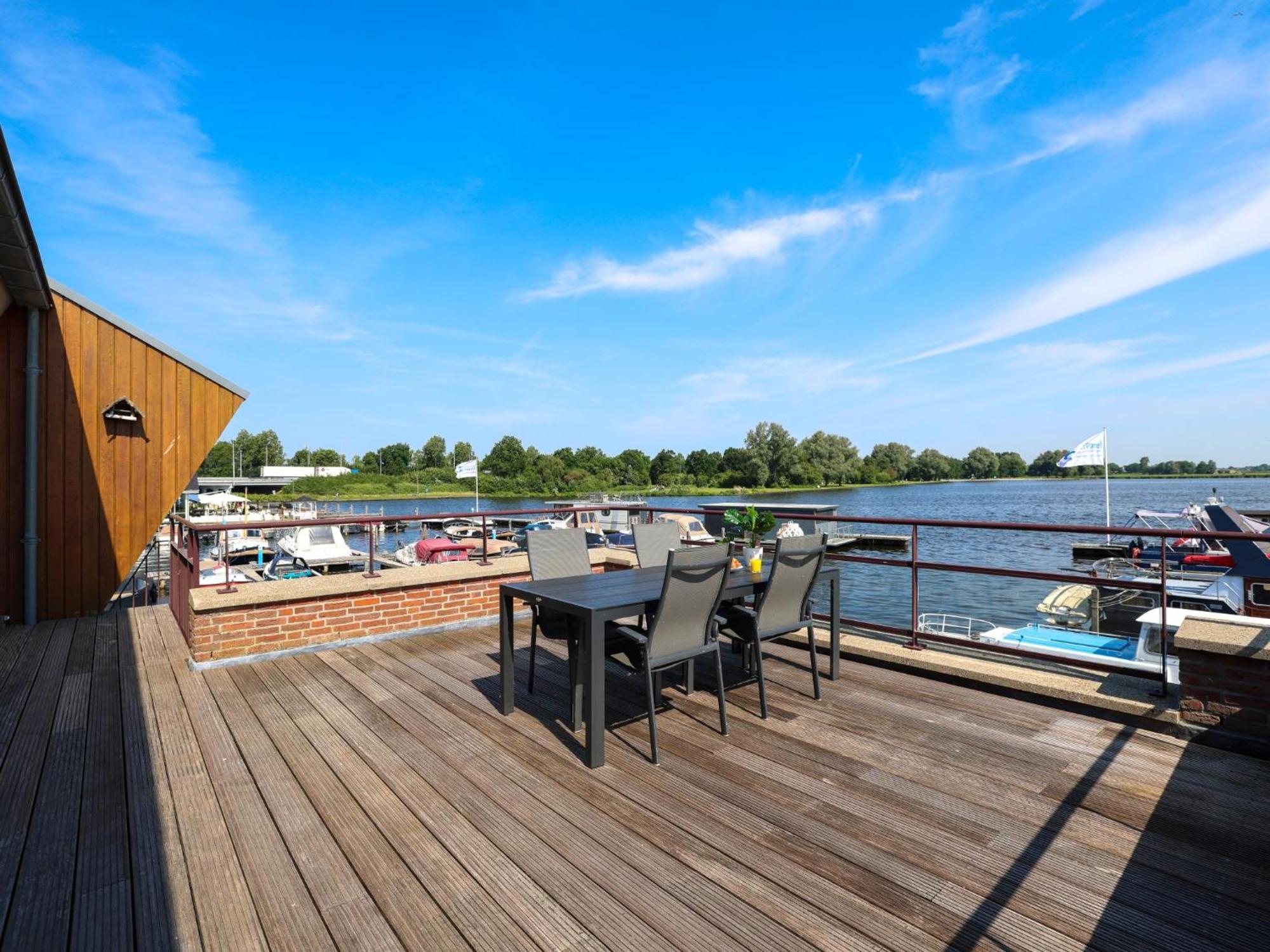 Penthouse Villa Uitgeest Luaran gambar